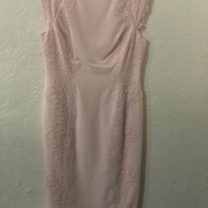 MAGGY LONDON powder pink crepe sheath dress with lace detail